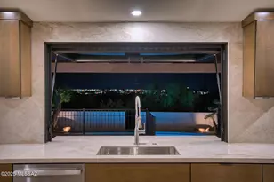 1502 E Indian Wells Rd, Tucson, AZ 85718 - Photo 9