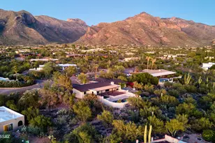 1502 E Indian Wells Rd, Tucson, AZ 85718 - Photo 1