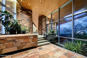 7474 N Catalina Ridge Dr, Tucson, AZ 85718 - Photo 5