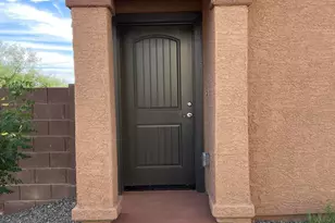 1127 E Cairn St, Tucson, AZ 85719 - Photo 3