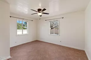 325 S Calle De La Azucena, Tucson, AZ 85711 - Photo 17