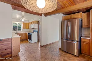 325 S Calle De La Azucena, Tucson, AZ 85711 - Photo 7