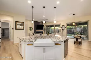 13215 N Stonecrop Ln, Oro Valley, AZ 85755 - Photo 5