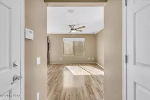 6039 S Hawks Hollow Ct, Tucson, AZ 85747 - Photo 5