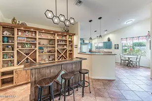 668 W Greenview Pl, Green Valley, AZ 85614 - Photo 15