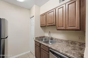 1745 E Glenn St, Tucson, AZ 85719 - Photo 7