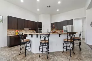 12270 N Golden Mirror Dr, Marana, AZ 85658 - Photo 15