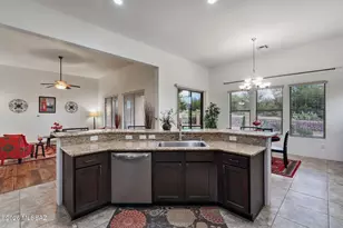 12270 N Golden Mirror Dr, Marana, AZ 85658 - Photo 3