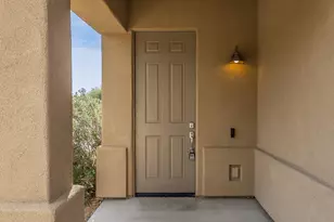 2843 N Silkie Pl, Tucson, AZ 85719 - Photo 3