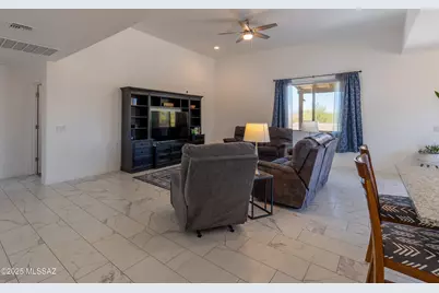 12123 S Creosote Valley Road, Vail, AZ 85641 - Photo 31