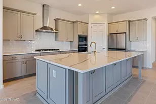 1335 E Epidote Ct, Oro Valley, AZ 85755 - Photo 13