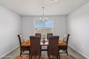 8800 W Lady Banks Dr, Marana, AZ 85653 - Photo 5