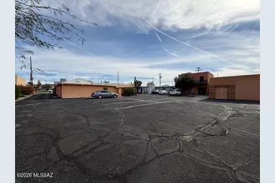 2841 N Campbell Avenue, Tucson, AZ 85719 - Photo 3