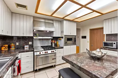 7102 W Ina Road, Tucson, AZ 85743 - Photo 19