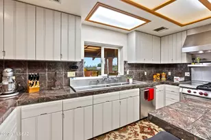 7102 W Ina Rd, Tucson, AZ 85743 - Photo 21