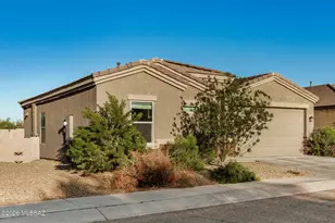 17949 S Whispering Glen Path, Sahuarita, AZ 85629 - Photo 3