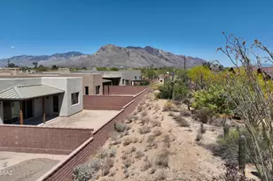 2025 W Spotted Toad Ct, Tucson, AZ 85704 - Photo 17