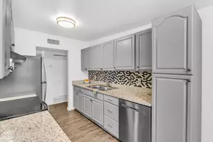 6501 E Brooks Dr, Tucson, AZ 85730 - Photo 7