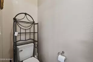 8401 S Kolb Rd, Tucson, AZ 85756 - Photo 17