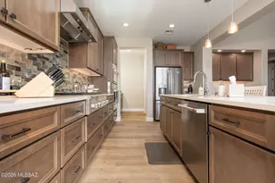 1438 E Quartzite Wy, Green Valley, AZ 85614 - Photo 11