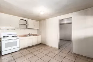 320 E 29th St, Tucson, AZ 85713 - Photo 39