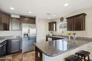 1282 W Cherasco Way, Oro Valley, AZ 85755 - Photo 9