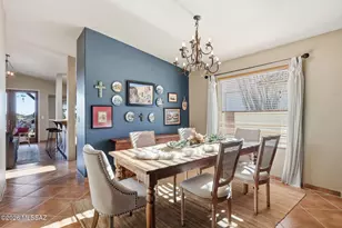 957 E Josephine Saddle Pl, Green Valley, AZ 85614 - Photo 13