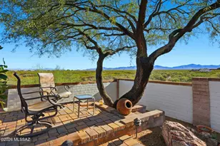 957 E Josephine Saddle Pl, Green Valley, AZ 85614 - Photo 31