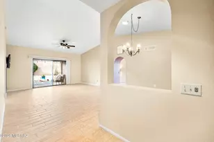 1631 E Firefly Ct, Oro Valley, AZ 85755 - Photo 7