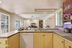 2848 S Desert Rose Dr, Tucson, AZ 85735 - Photo 19