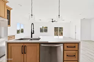 10910 E Escalante Rd, Tucson, AZ 85730 - Photo 35
