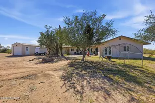 10880 W Massingale Rd, Tucson, AZ 85743 - Photo 11