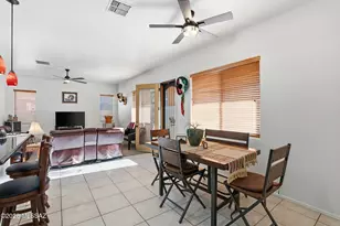 7063 W Autumn Dew Ct, Tucson, AZ 85743 - Photo 13