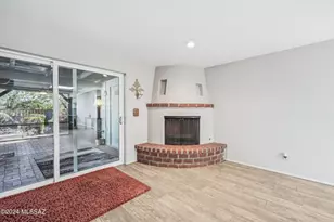 611 S Los Opalos, Green Valley, AZ 85614 - Photo 5