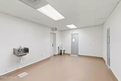 6470 E 22nd Street, Tucson, AZ 85710 - Photo 29