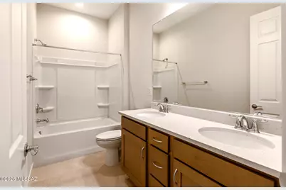 13401 N Braunite Court, Tucson, AZ 85755 - Photo 5