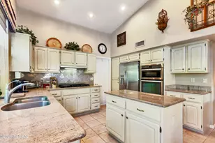 63696 E Whispering Tree Ln, Saddlebrooke, AZ 85739 - Photo 17