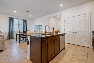 7738 S Sugarbend Dr, Tucson, AZ 85757 - Photo 23