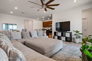 7738 S Sugarbend Dr, Tucson, AZ 85757 - Photo 15