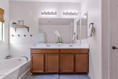 4292 W Thunder Ranch Place, Marana, AZ 85658 - Photo 17