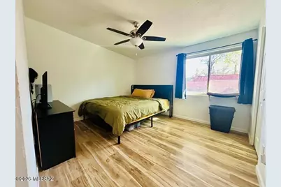 7028 N Starview Drive, Tucson, AZ 85741 - Photo 3