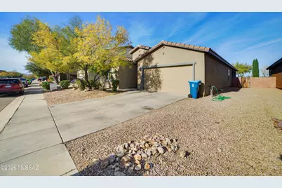 1111 E Madera Grove Lane, Sahuarita, AZ 85629 - Photo 3