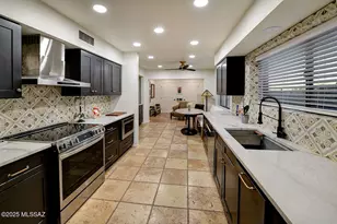 6513 N Green Briar Dr, Tucson, AZ 85718 - Photo 7