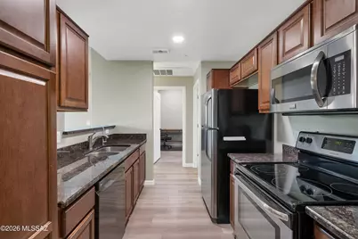 2550 E River Road #13305, Tucson, AZ 85718 - Photo 17