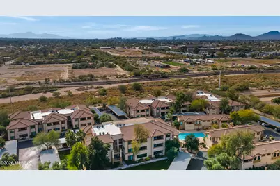 2550 E River Road #13305, Tucson, AZ 85718 - Photo 3