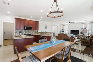 12827 Bloomington Loop, Oro Valley, AZ 85755 - Photo 15