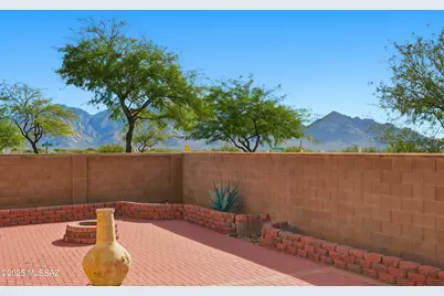 12827 Bloomington Loop, Oro Valley, AZ 85755 - Photo 5