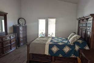 568 N Las Flores Dr, Oracle, AZ 85623 - Photo 13