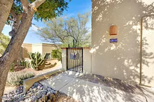 1071 Camino Corrida, Oro Valley, AZ 85704 - Photo 5