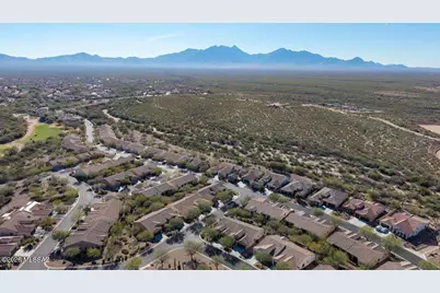 1744 Burning Hill Drive, Green Valley, AZ 85614 - Photo 31